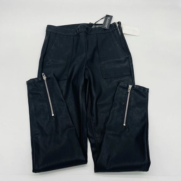 BlankNYC
Black The Bond Faux Leather Zip Pants - Picture 5 of 10